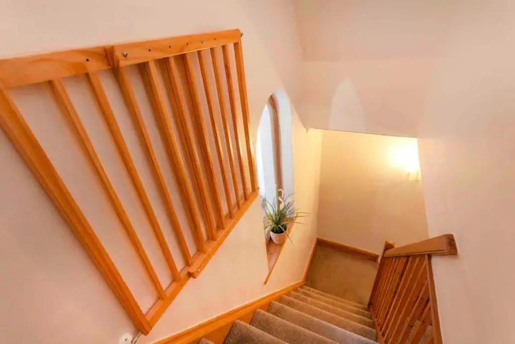 Cosy Heather Cottage 阿什伯恩 外观 照片
