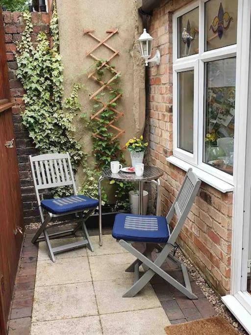 Cosy Heather Cottage 阿什伯恩 外观 照片