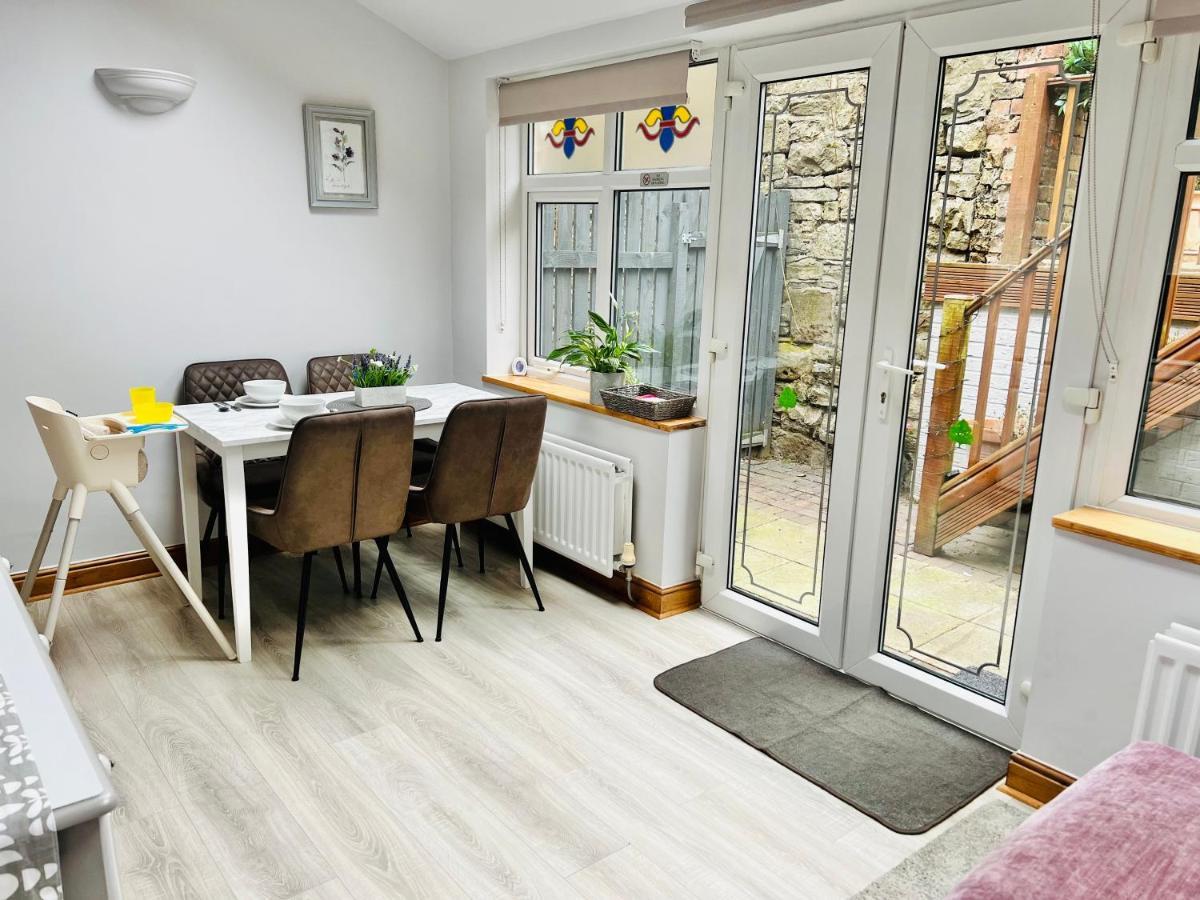 Cosy Heather Cottage 阿什伯恩 外观 照片