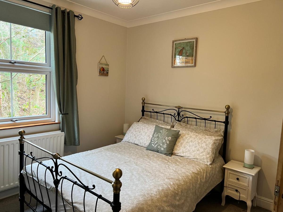 Cosy Heather Cottage 阿什伯恩 外观 照片